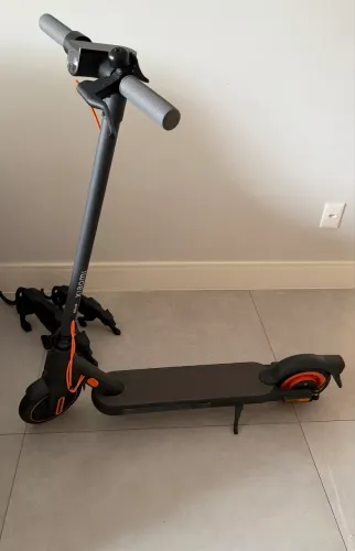 Xiaomi 4 Go Scooter Elétrico