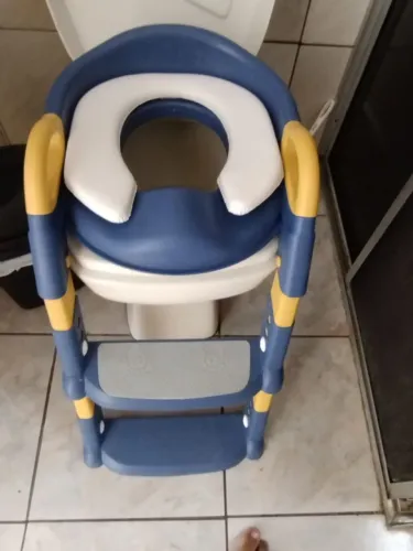 Assento Infantil com Escada para Vaso Sanitário