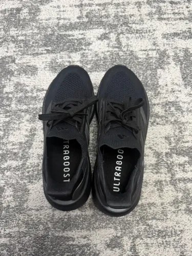Adidas Ultraboost 5