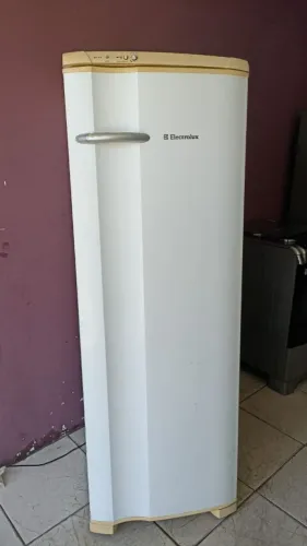 Geladeira Electrolux grande funcionando ENTREGO
