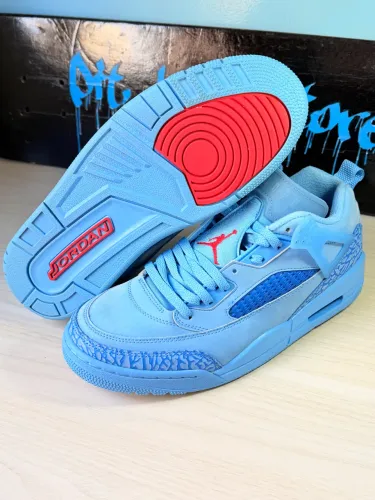 Tênis Air Jordan Spizike