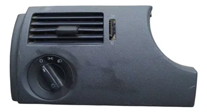 Moldura Difusor Ar Esquerdo Gol Parati Saveiro G3 1999 2005