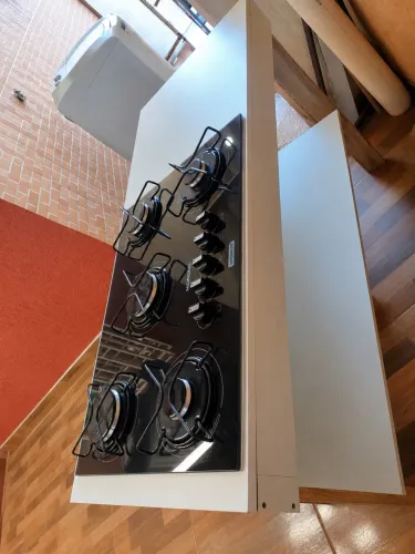 Fogão cooktop elétrico com balcão