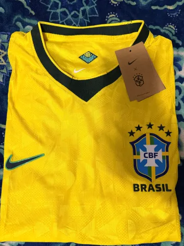 Camisa Brasil amarela 2026 tamanho GG