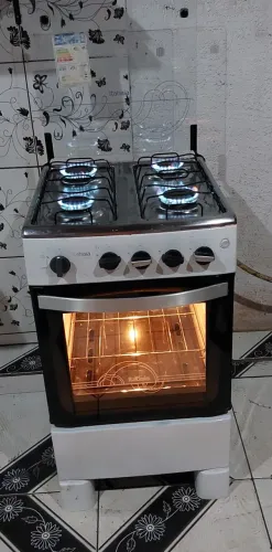 Excelente fogão tatiaia top automático com 4 bocas com luminária