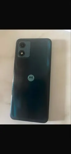 MOTO E 13 250$