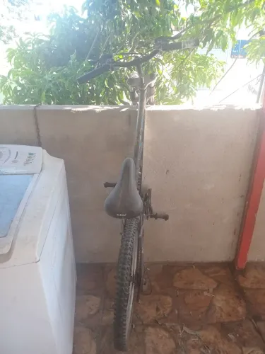 Vendo máquina de lavar e bicicleta R$ 600 reais