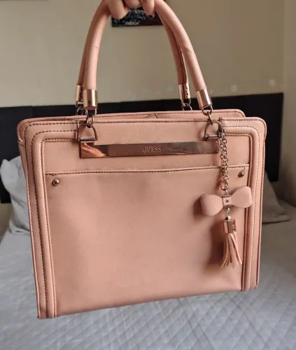 BOLSA GUESS - SALMÃO 