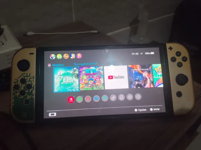 Nintendo Switch Oled versão Zelda