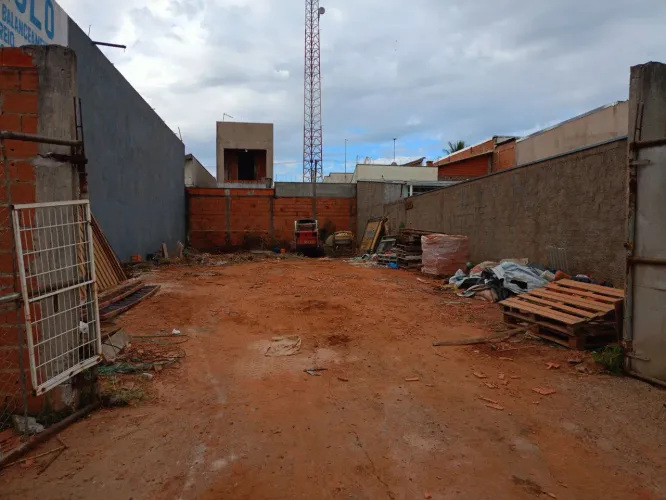 Terreno no Jardim Nova Alvorada em Hortolândia/SP