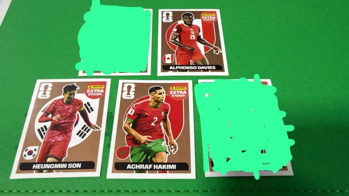 Figurinha bronze legend 2026 - Davies, Hakimi e Son