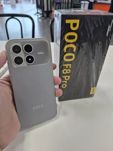 Xiaomi POCO F8 PRO 512/12 RAM (TROCA com VOLTA)