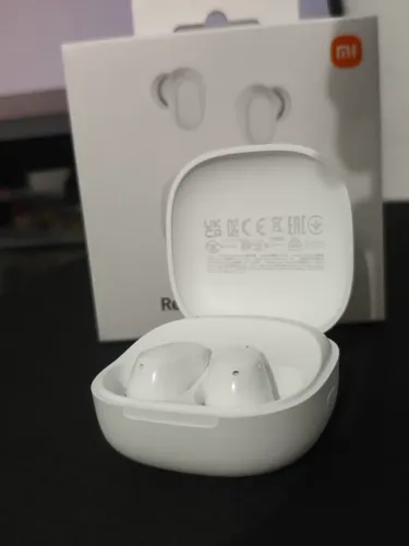 Xiaomi Redmi Buds 6 Play Original - Pouco Uso