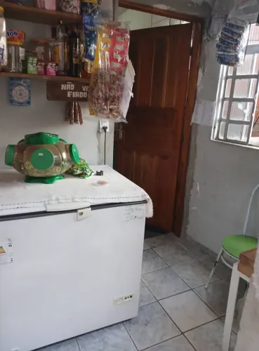 Casa própria em área de comércio