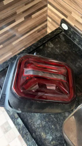 LANTERNA RENEGADE 2024 - LD DIREITO
