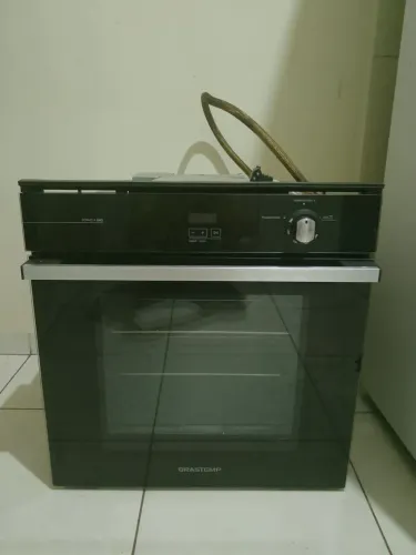 Forno embutido 220v 78L a gás