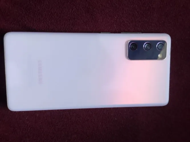 Celular a20 fe