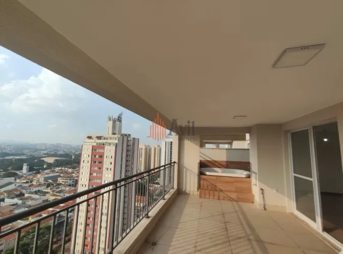 Cobertura Duplex 215m² com 4 Suítes à Venda no Tatuapé