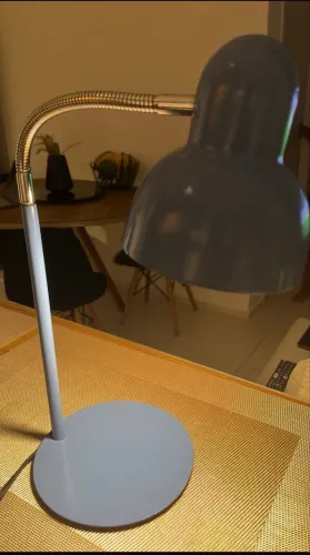 Abajur reclinável