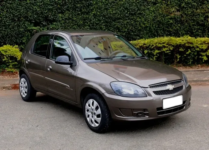 Chevrolet Celta Advantage 1.0 8V Flexpower 5P 2014