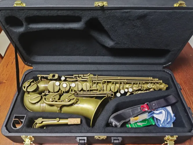 Sax alto Júpiter excelente estado 