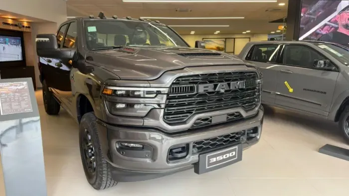 Ram 3500 Laram.6.7 Night Ed.tb CD 4X4 Die. 2025