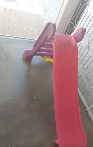 Vendo escorregador infantil