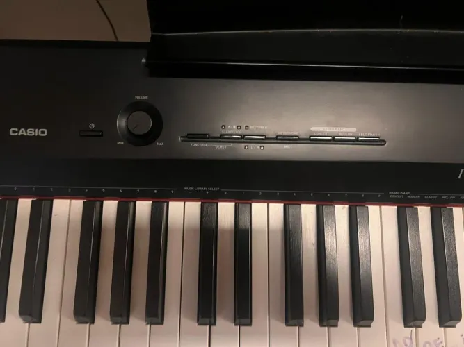 Piano digital casio privia PX-160BK