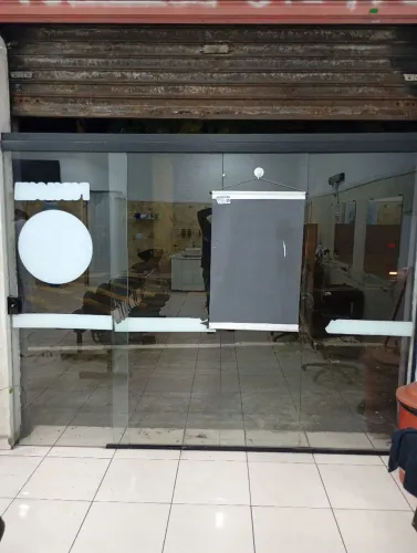 2 Portas de vidro de correr para comércio