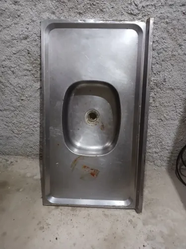 Vendo pia de inox 1,00 cm
