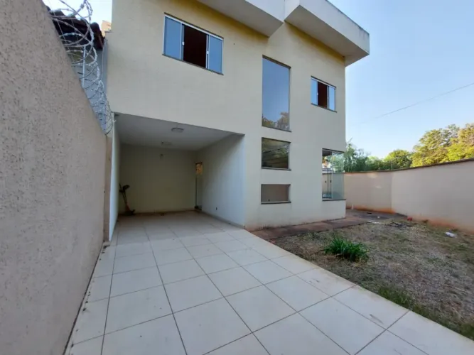 Casa 3 Quartos - Veredas dos Buritis