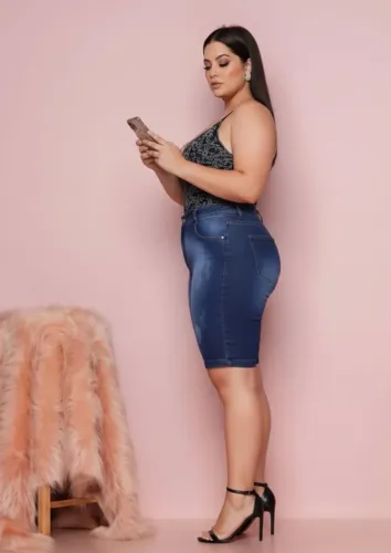 Bermuda Jeans Feminina Nº 46 - Promoção R$ 69,00 