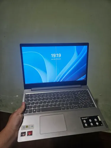 Lenovo Ideapad S145