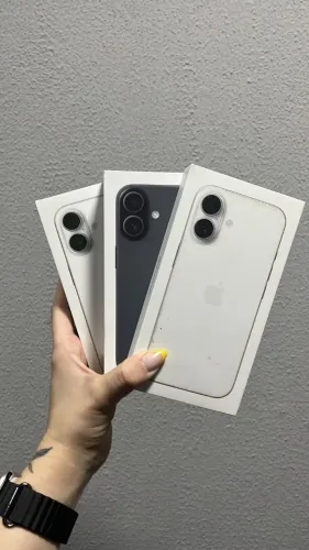  IPHONE 17 256GB  Branco /Preto   R$5.499,00 A VISTA  GARANTIA DO FABRICANTE 
