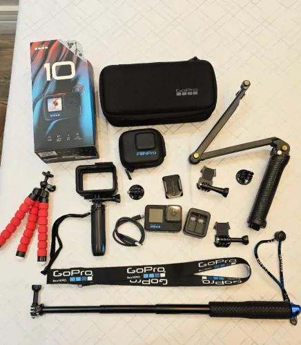 KIT GOPRO HERO 10  IMPECÁVEL 
