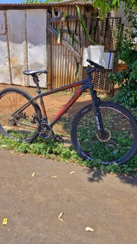Bicicleta aro 29 first