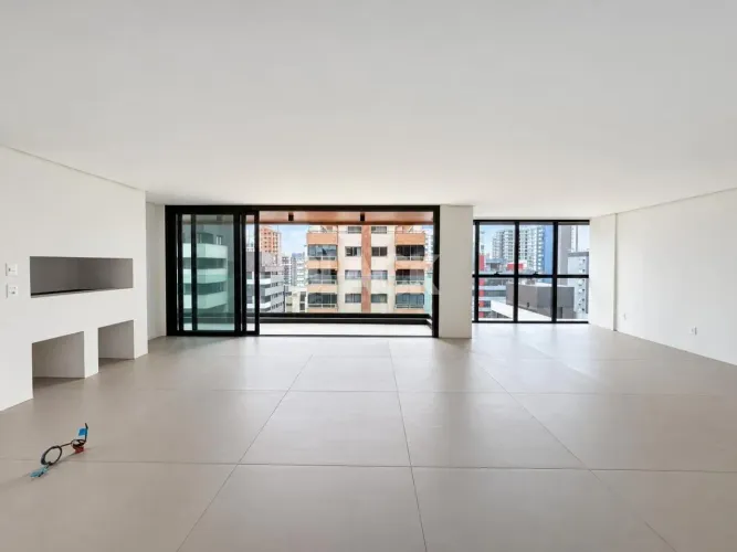 Apartamento de alto padrão no Vanguard | Quatro Praças em Torres - RS