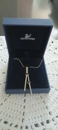 Vendo colar de cristal Swarovski original.