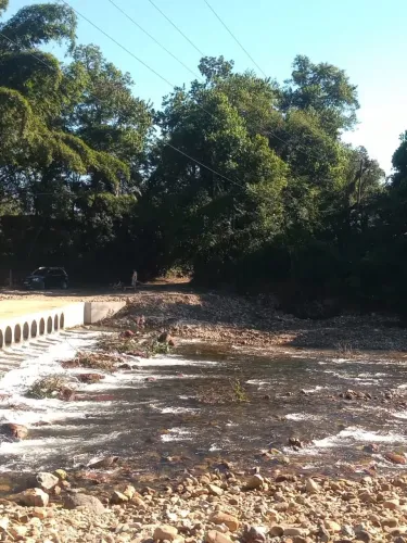 Terreno com ponto comercial em Morretes-PR