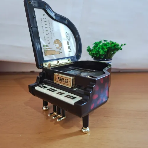 Raríssima Caixinha De Música e Porta Jóias Vintage Piú Mosso