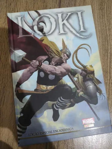 HQ Loki - Capa Dura