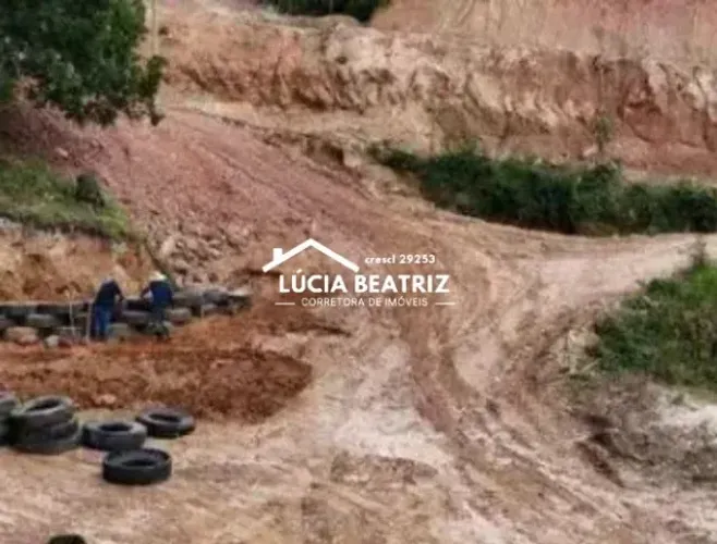  Excelente Fazenda com 2662000 m², Barreiros - Delfim Moreira/MG