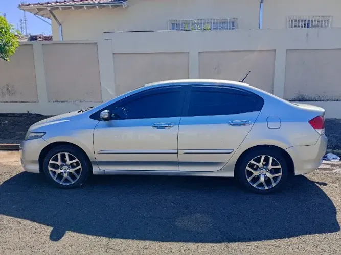 Honda City Sedan EX 1.5 Flex 16V 4P Aut. 2011
