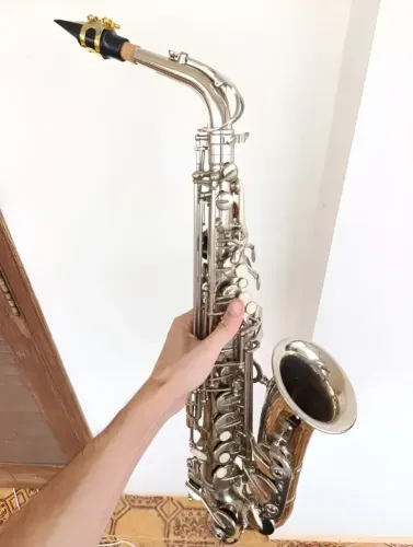 Saxofone Alto Jahnke Jsah001 Prateado Com Case