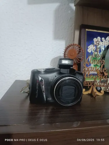 Máquina fotográfica estado de nova pouco usada a companhia embalagem original