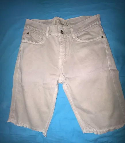5 bermudas diversas cores em perfeito estado 