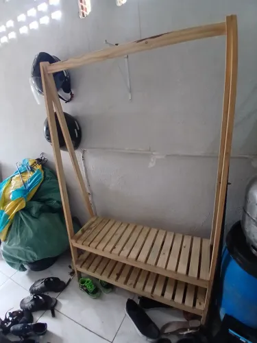 Cabideiro Arara de palett