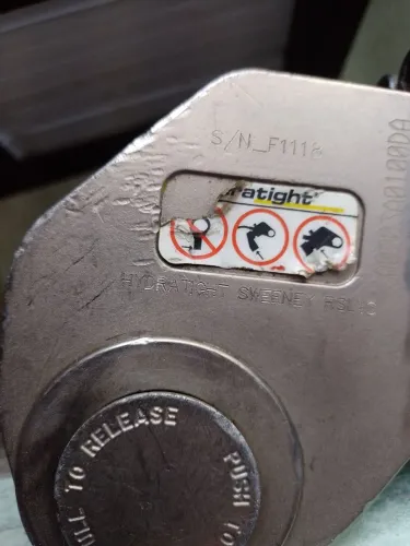 Vende-se Torqueadei hidráulica 20.000
