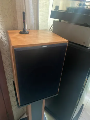 Caixas de som lando 3100 L