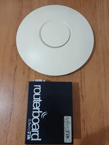 KIT MIKROTIK RB450G + UBIQUITI UNIFI AP-LR